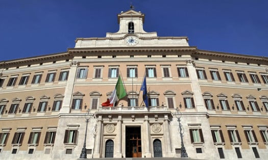 Direttiva casa green, maggioranza: ‘la UE tenga conto delle particolarità dell’edilizia italiana’